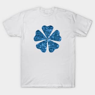 Blue flower, pentafoil. Lilac, a flower of desires, a bud with five leaves. T-Shirt